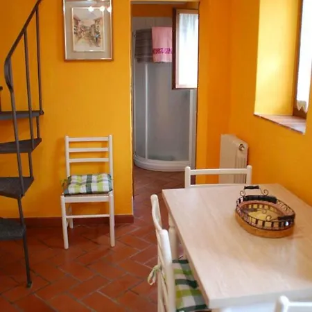 Sleeps 4 Wifi * Radicofani