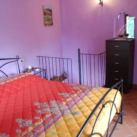 Sleeps 4 Wifi Casa vacanze